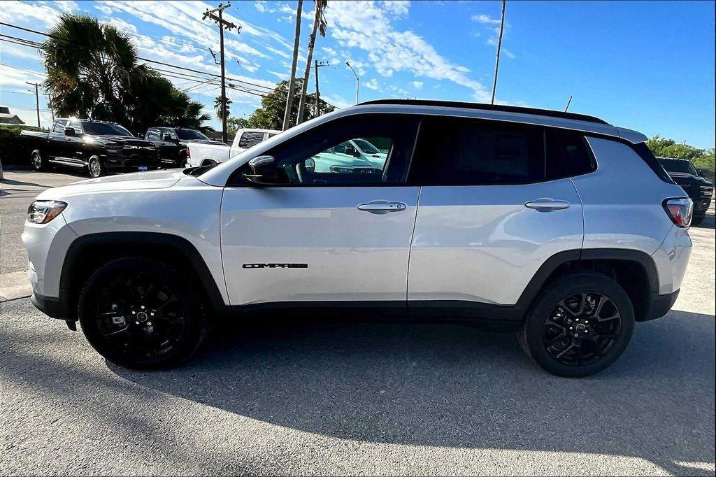 new 2026 Jeep Compass car, priced at $32,185