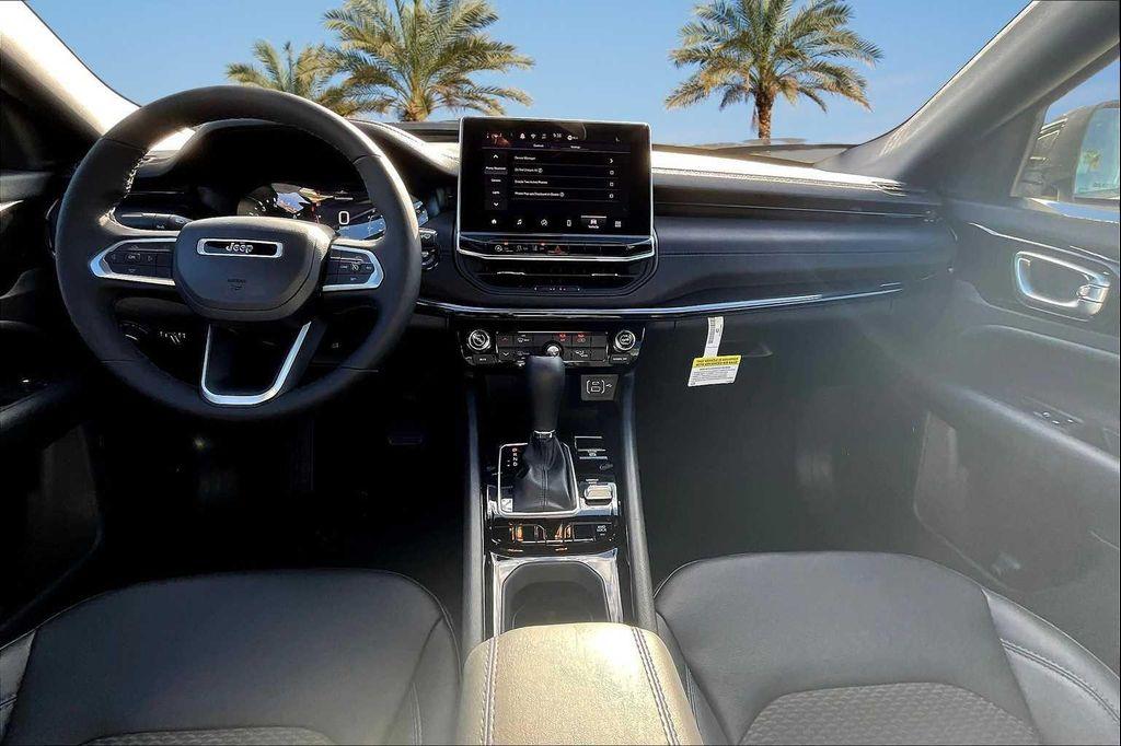 new 2026 Jeep Compass car, priced at $32,185
