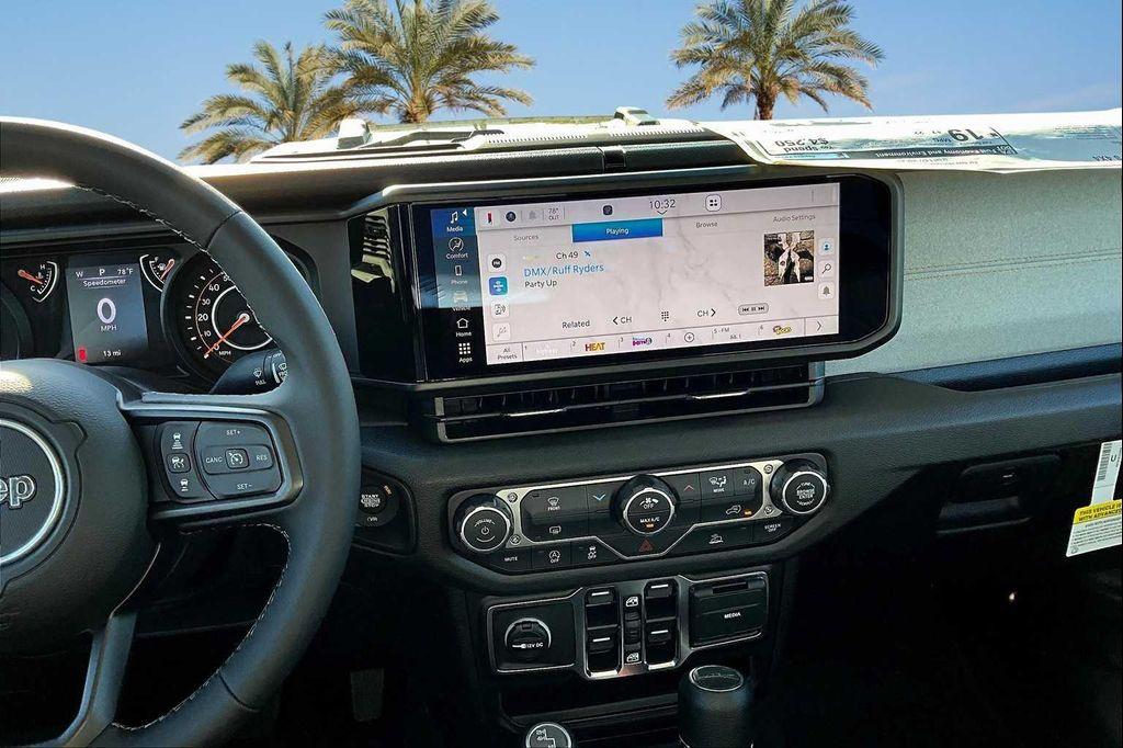 new 2025 Jeep Gladiator car, priced at $43,026