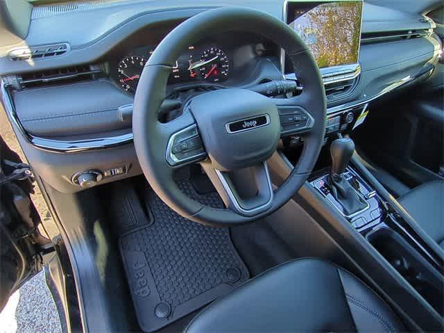 new 2025 Jeep Compass car, priced at $32,030