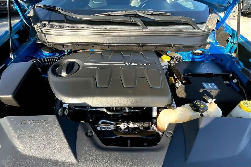 used 2019 Jeep Cherokee car