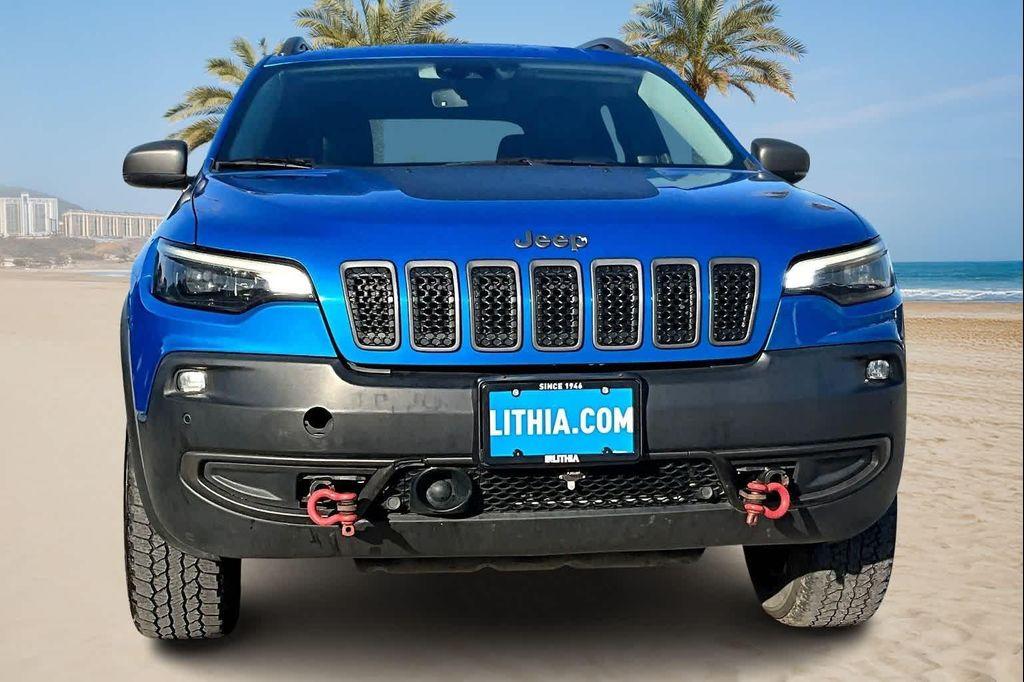 used 2019 Jeep Cherokee car