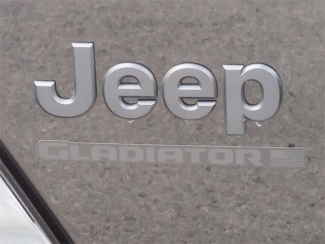 new 2025 Jeep Gladiator car, priced at $46,037