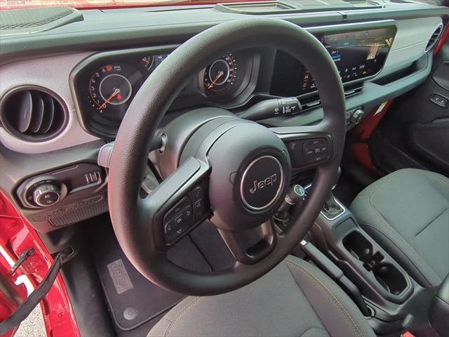 new 2025 Jeep Gladiator car, priced at $43,180