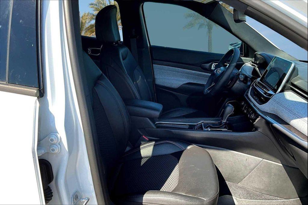 used 2025 Jeep Compass car, priced at $22,466