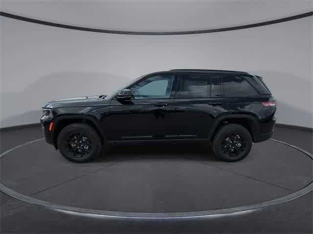 new 2025 Jeep Grand Cherokee car, priced at $40,467