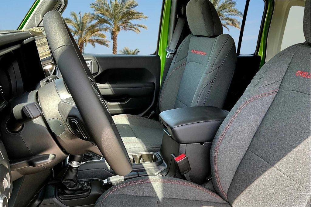 new 2025 Jeep Wrangler car, priced at $56,656
