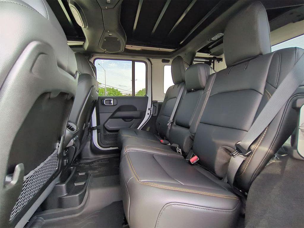 new 2025 Jeep Wrangler car, priced at $52,214