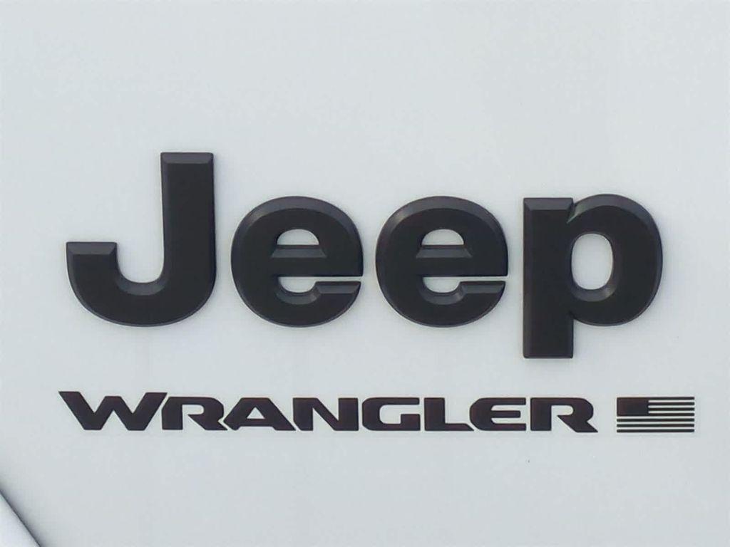 new 2025 Jeep Wrangler car, priced at $52,214