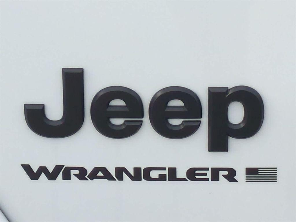 new 2025 Jeep Wrangler car, priced at $52,214