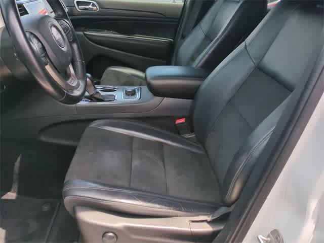 used 2022 Jeep Grand Cherokee car, priced at $21,408