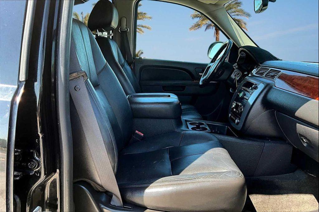 used 2011 GMC Yukon car, priced at $9,739