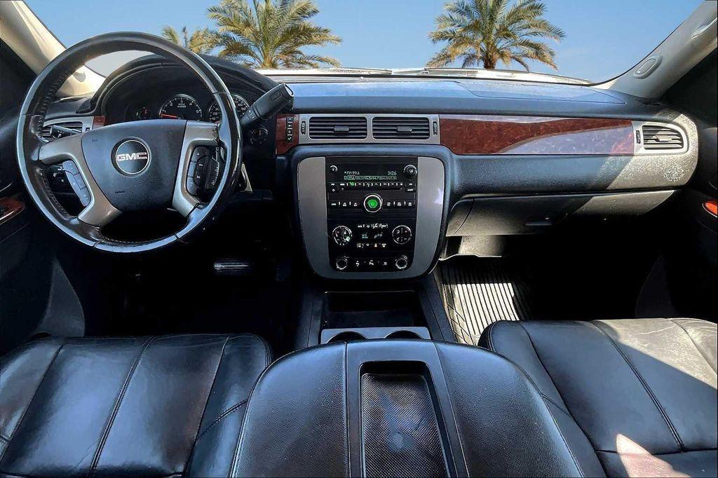 used 2011 GMC Yukon car, priced at $9,739
