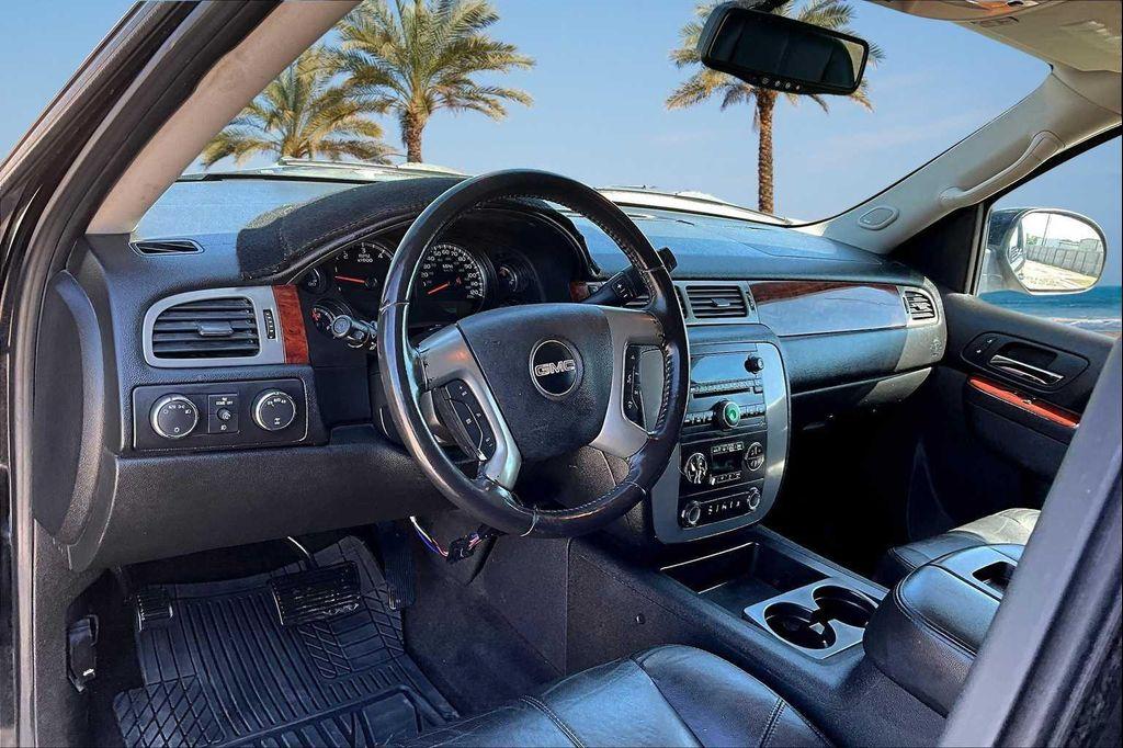 used 2011 GMC Yukon car, priced at $9,739