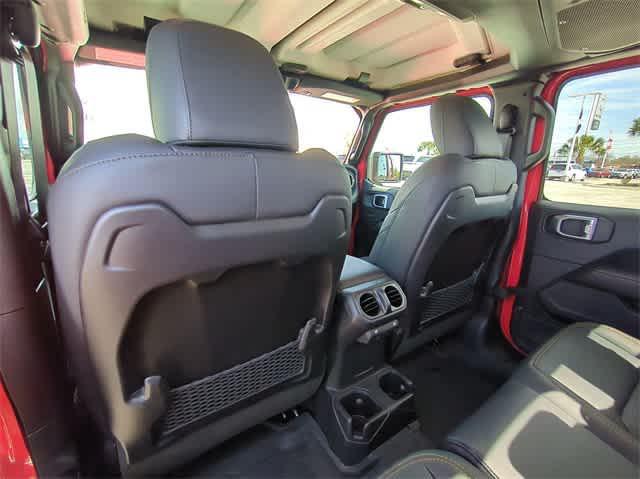 new 2025 Jeep Gladiator car, priced at $44,734