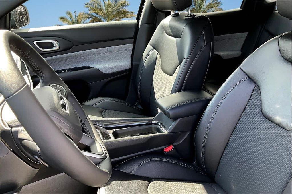 new 2026 Jeep Compass car, priced at $29,690