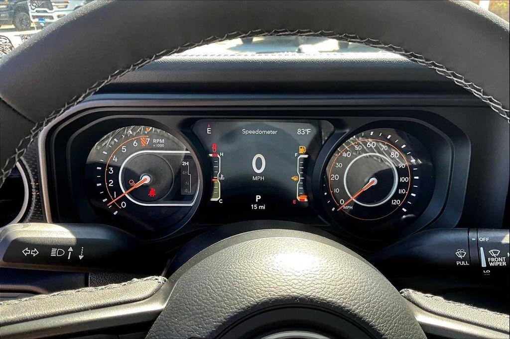 new 2025 Jeep Gladiator car, priced at $48,569