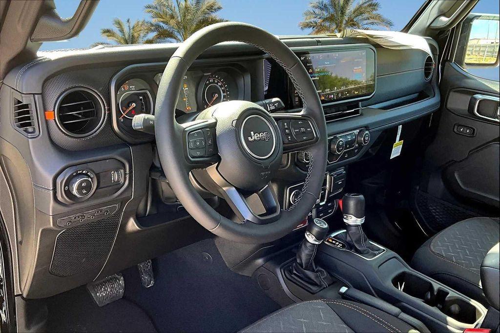 new 2025 Jeep Gladiator car, priced at $48,569