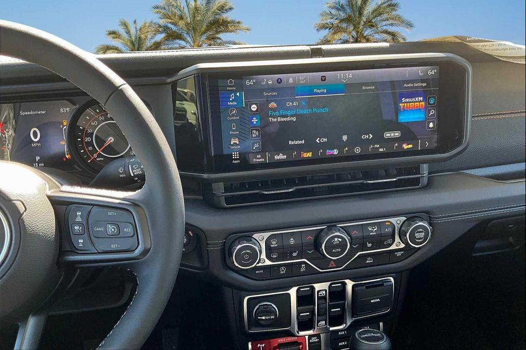 new 2025 Jeep Gladiator car, priced at $48,569