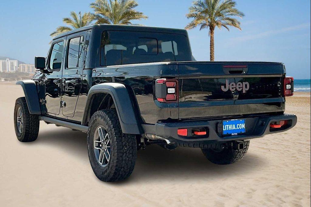 new 2025 Jeep Gladiator car, priced at $48,569