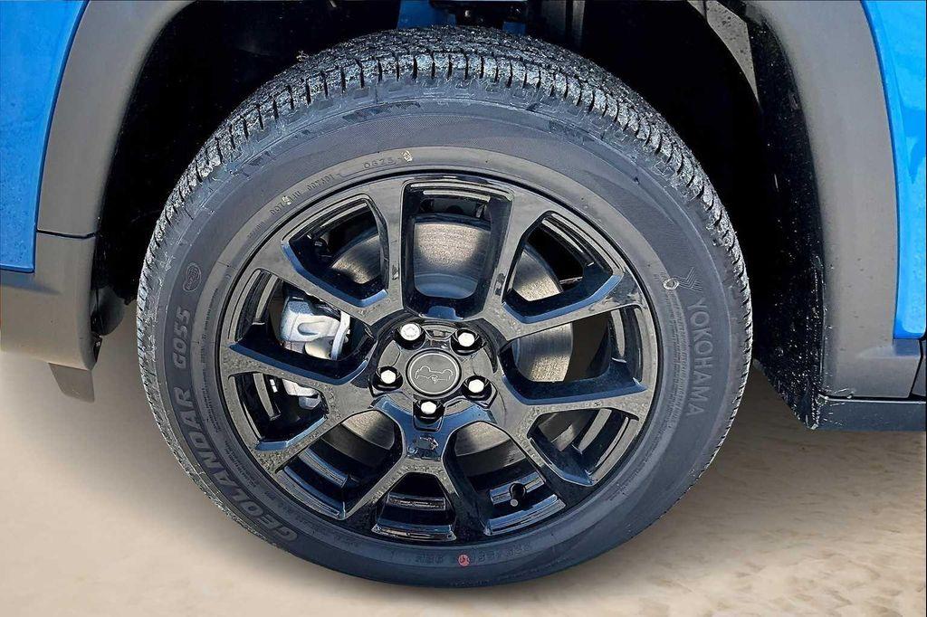 new 2026 Jeep Compass car, priced at $32,185