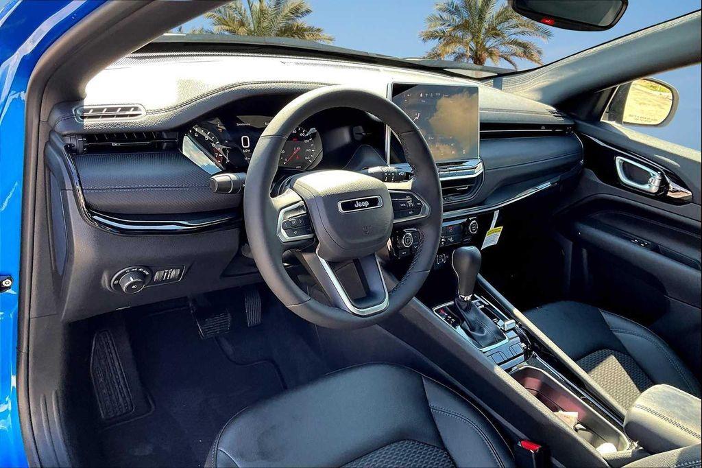 new 2026 Jeep Compass car, priced at $32,185