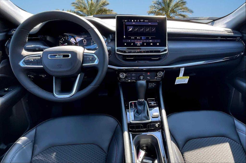 new 2026 Jeep Compass car, priced at $32,185