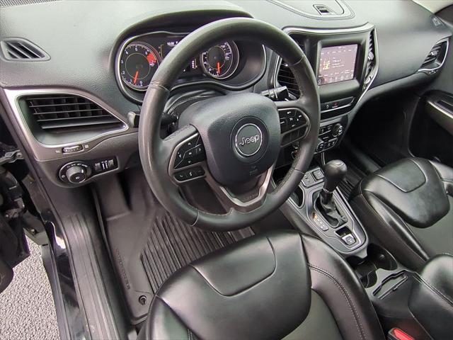 used 2020 Jeep Cherokee car, priced at $15,021
