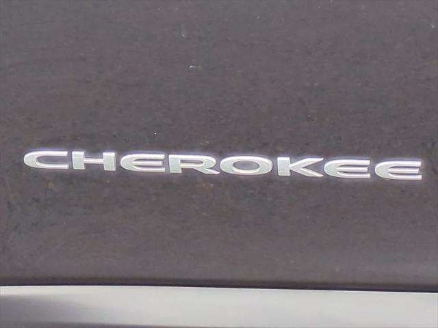 used 2020 Jeep Cherokee car, priced at $15,021