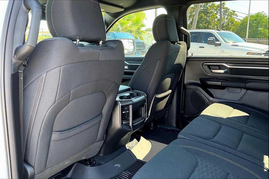 new 2025 Ram 1500 car, priced at $43,678