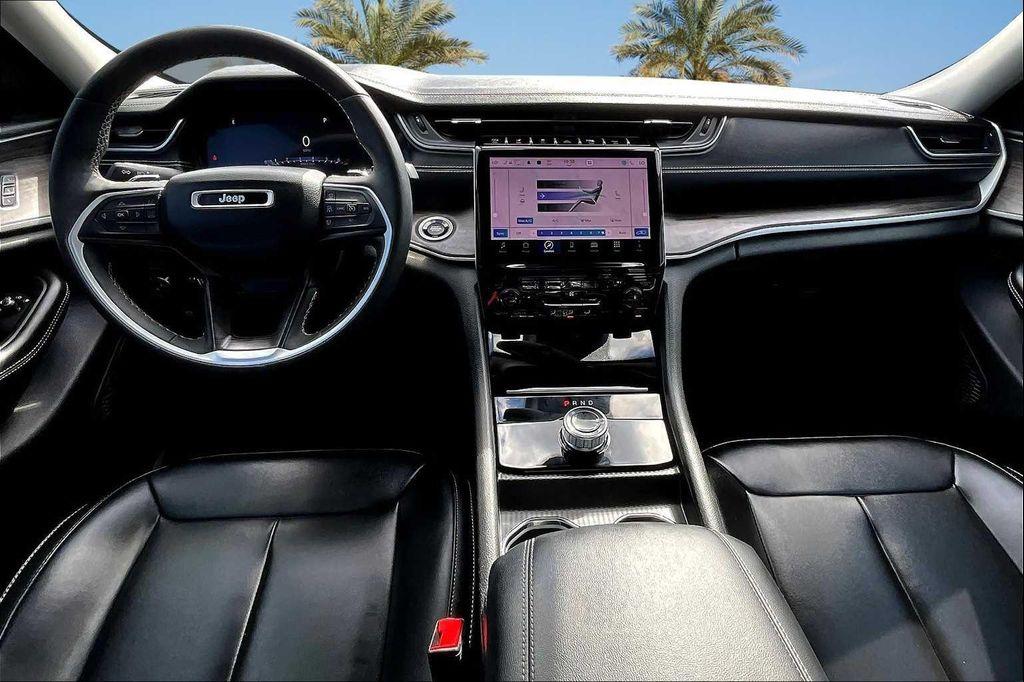 used 2024 Jeep Grand Cherokee car, priced at $32,366