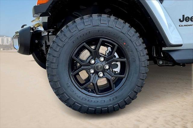 new 2025 Jeep Gladiator car, priced at $44,239