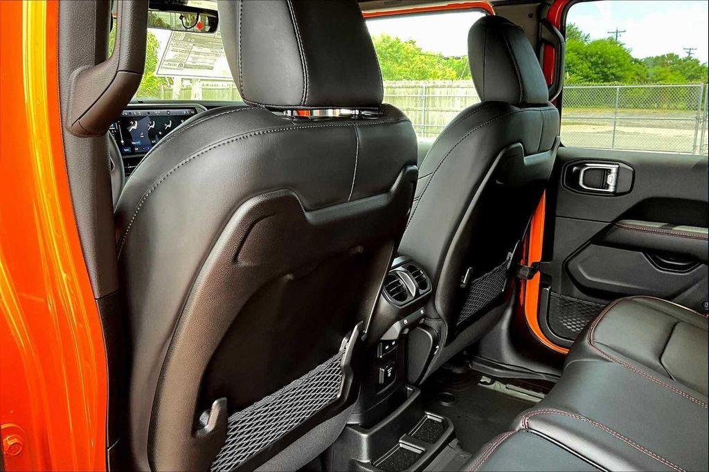 new 2025 Jeep Wrangler car, priced at $69,242