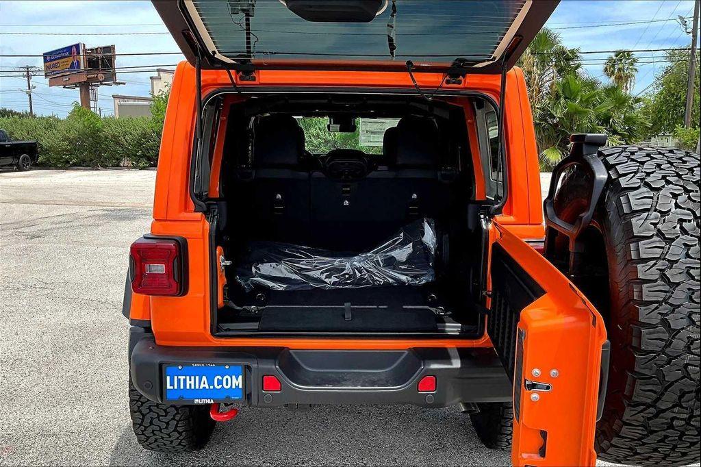 new 2025 Jeep Wrangler car, priced at $69,242