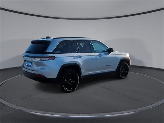 new 2024 Jeep Grand Cherokee car, priced at $40,796