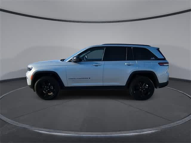 new 2024 Jeep Grand Cherokee car, priced at $40,796