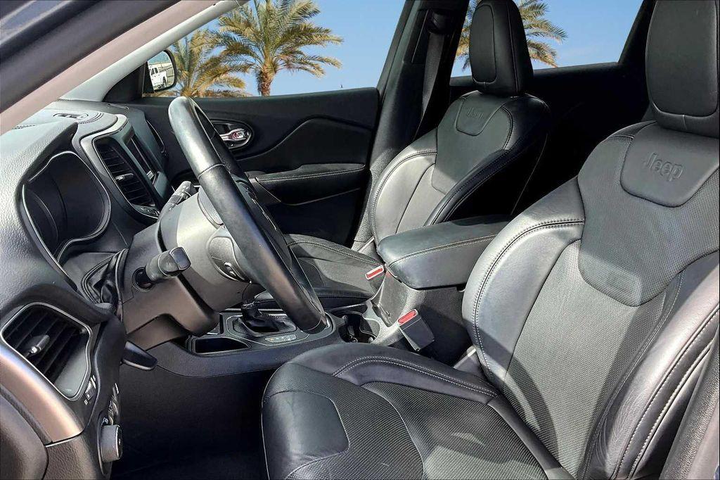 used 2020 Jeep Cherokee car, priced at $21,666