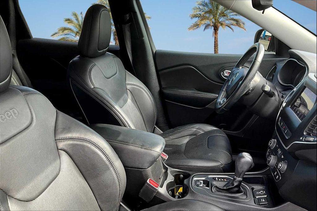 used 2020 Jeep Cherokee car, priced at $21,666
