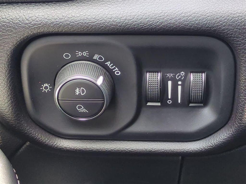 new 2025 Ram 2500 car, priced at $76,818