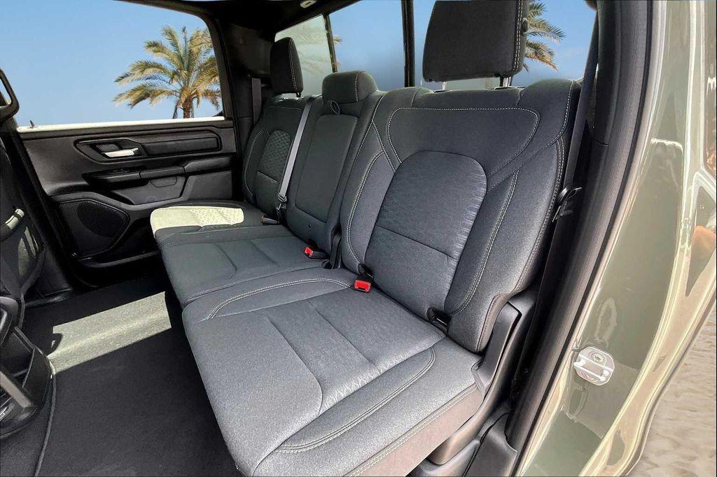 new 2025 Ram 1500 car, priced at $42,962