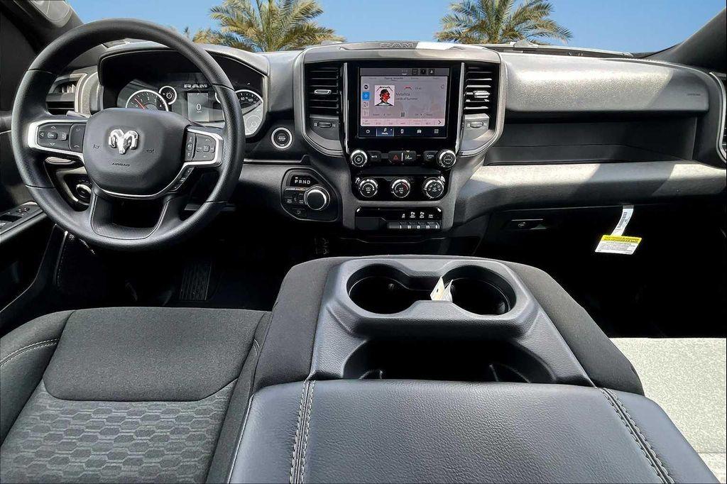 new 2025 Ram 1500 car, priced at $42,962