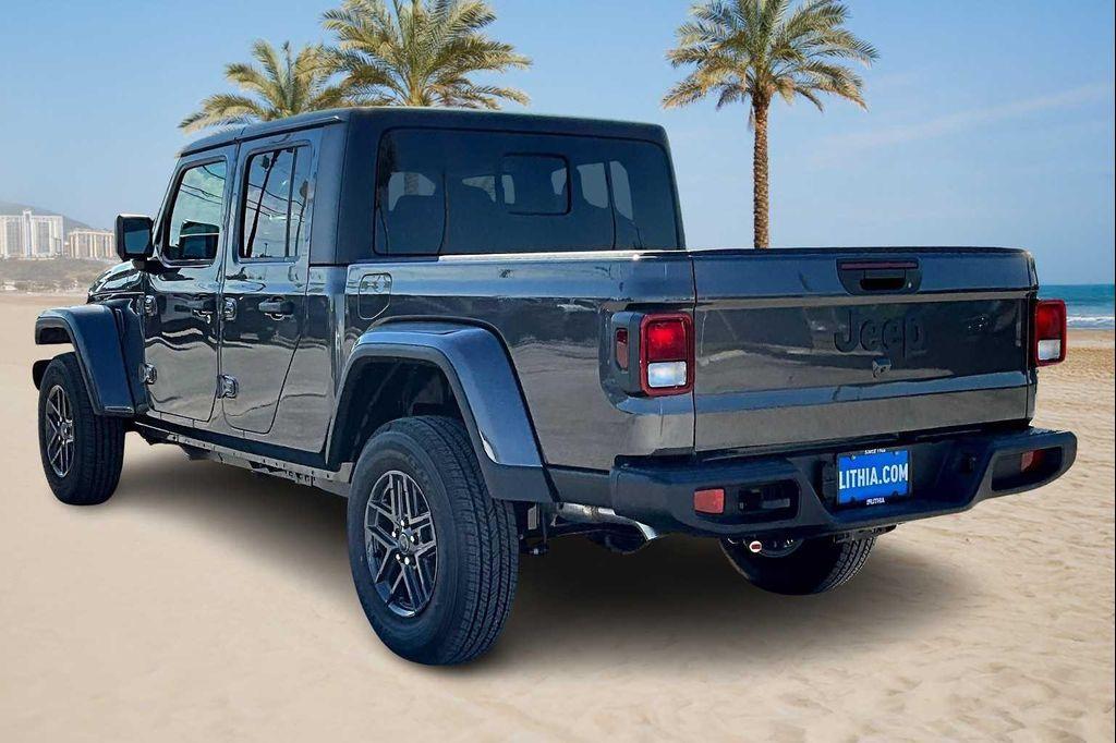new 2025 Jeep Gladiator car, priced at $43,026