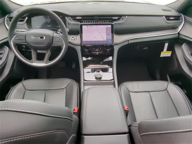 new 2025 Jeep Grand Cherokee L car, priced at $49,556