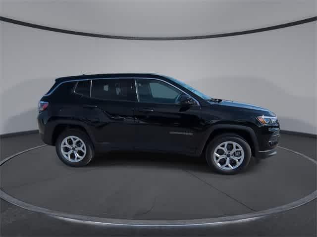 new 2025 Jeep Compass car, priced at $28,090