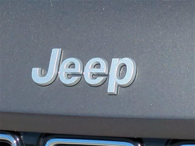 new 2024 Jeep Grand Cherokee L car, priced at $51,692