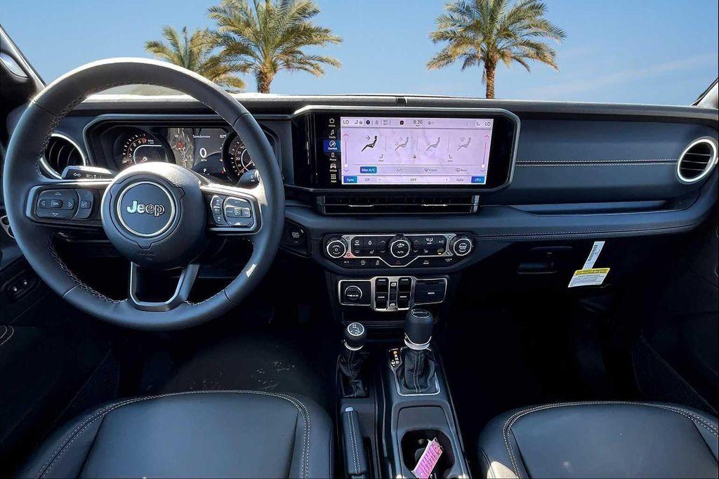 new 2025 Jeep Gladiator car, priced at $45,584
