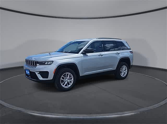 new 2024 Jeep Grand Cherokee car, priced at $37,878