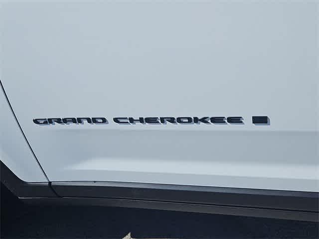 new 2025 Jeep Grand Cherokee L car, priced at $43,841