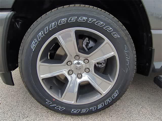 new 2025 Ram 1500 car, priced at $39,575