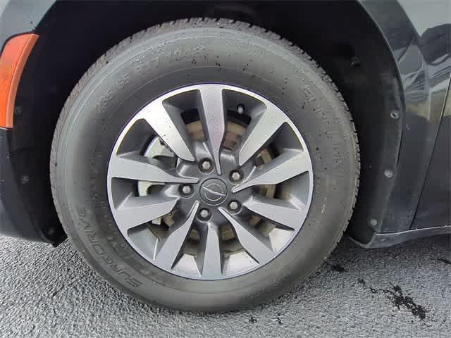 used 2021 Chrysler Pacifica Hybrid car, priced at $22,992
